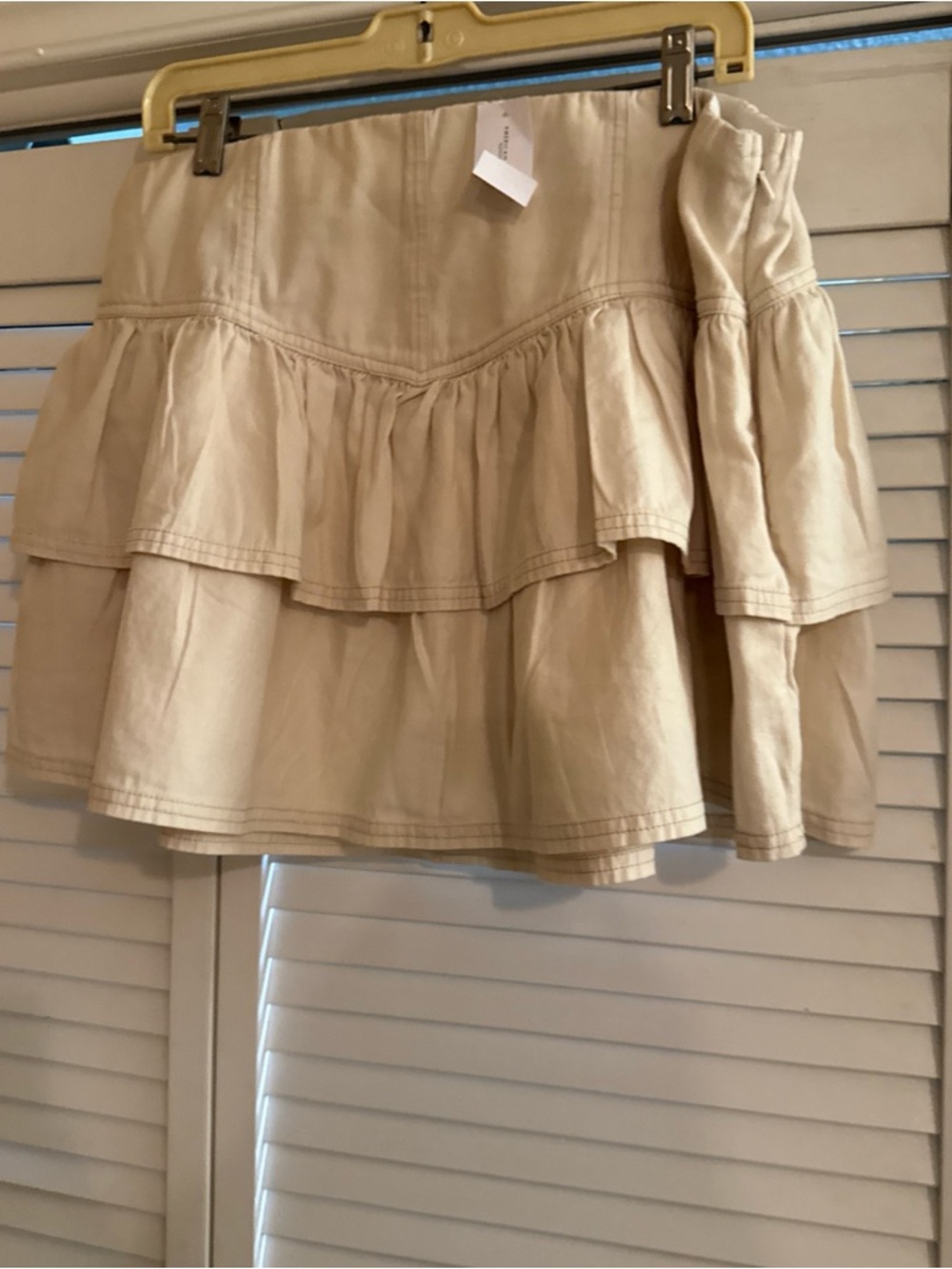 American Eagle Outfitters Cream Tiered Mini Skirt